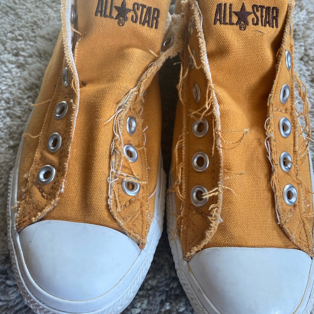 Converse